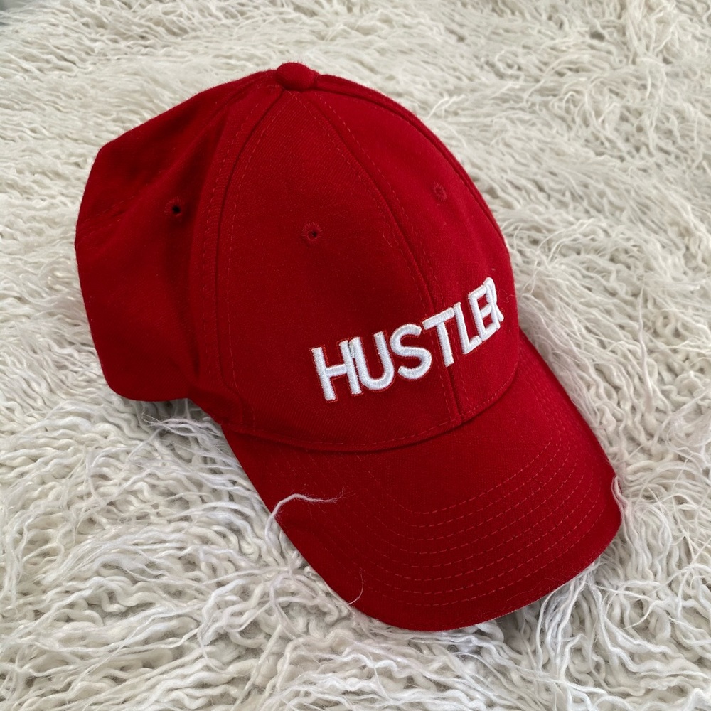 Vintage HUSTLER 1974 hat *RARE*